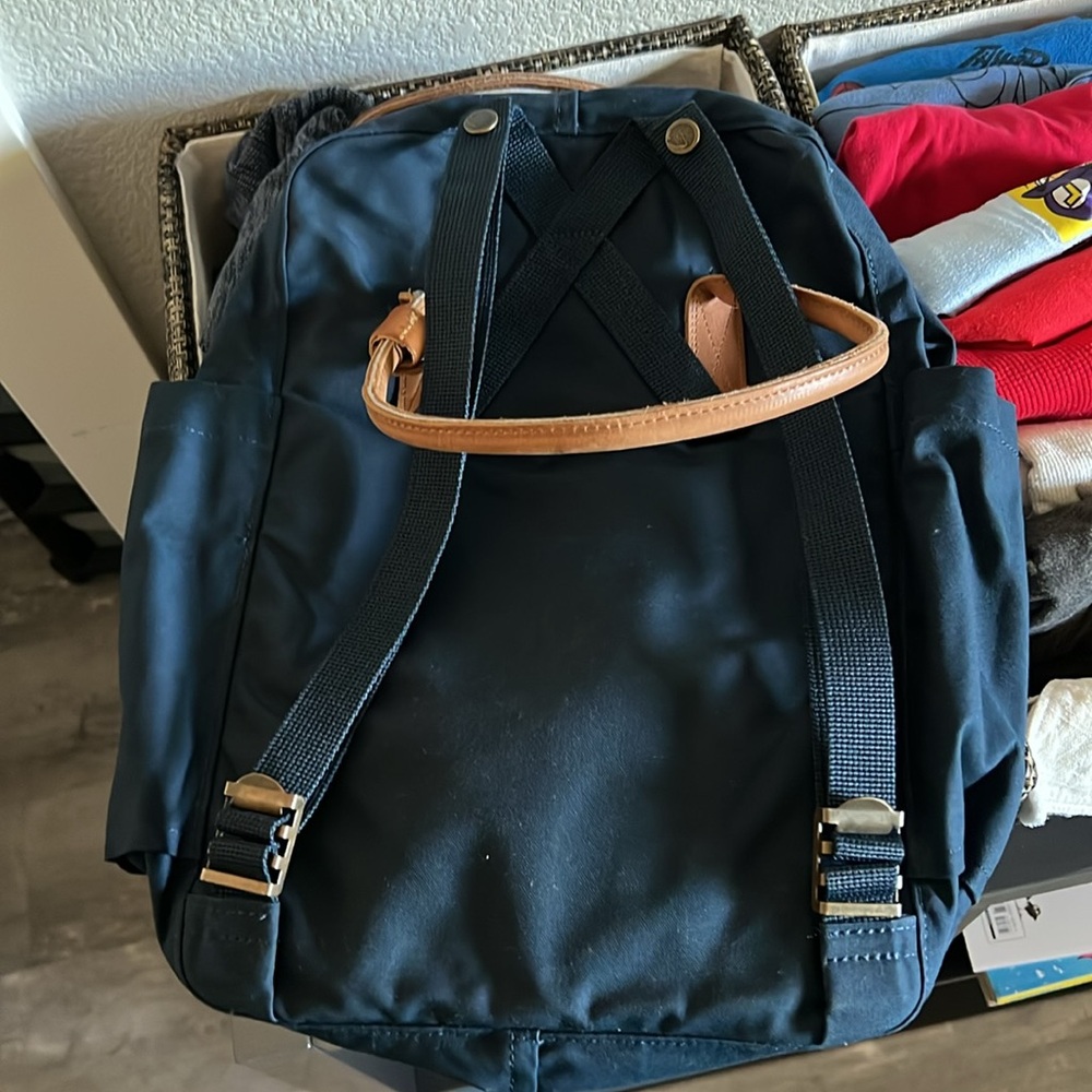 Kånken Backpack - Picture 2 of 3